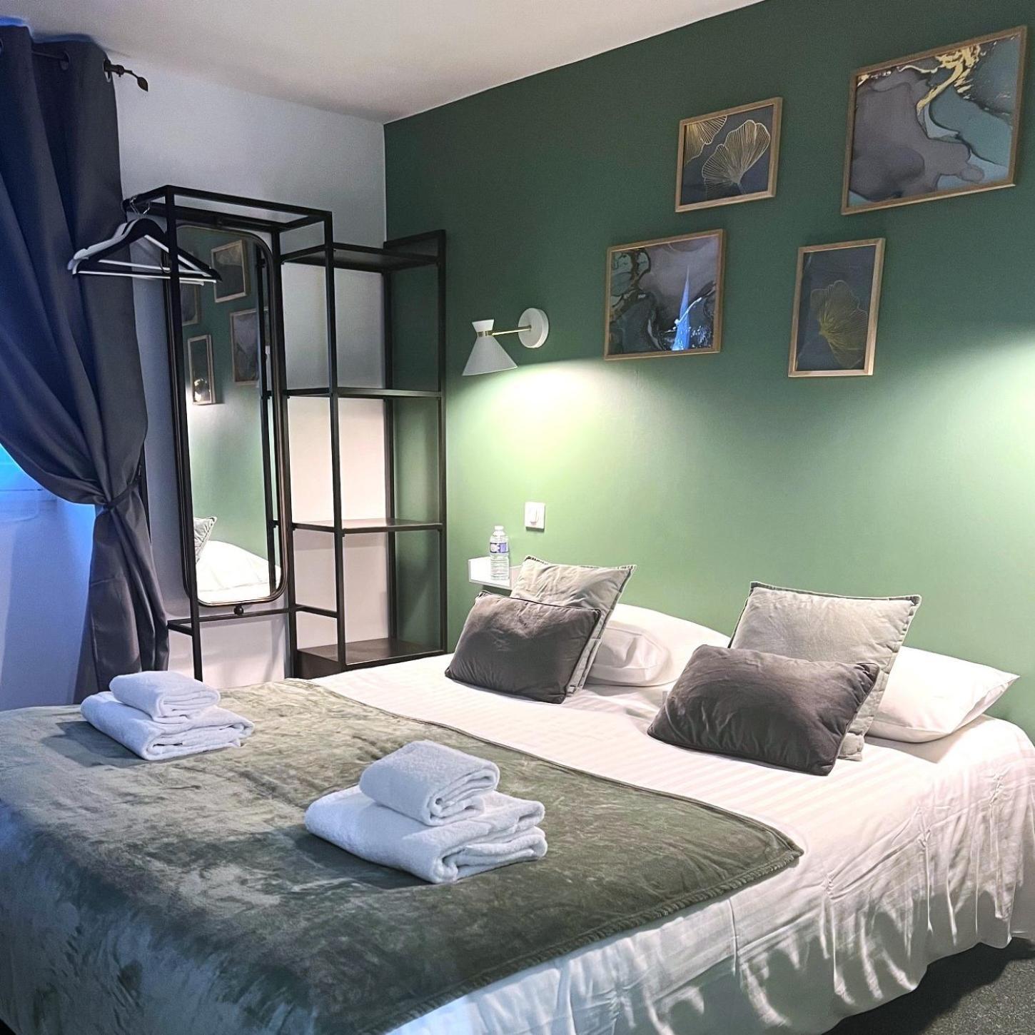 The Originals Boutique, Hotel Le George , Loches Kültér fotó